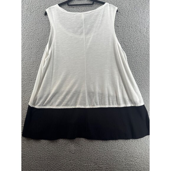 Torrid Womens White & Black Colorblock Sleeveless Tank Top Size 2 Flowy - Picture 2 of 7